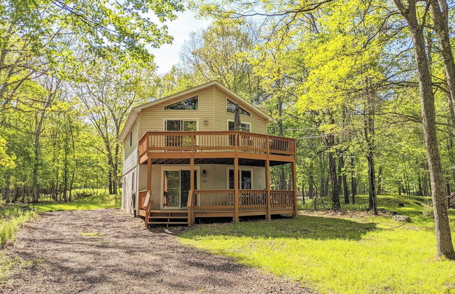 The Bear Foot Lodge by Avantstay Game Room, Deck, Beach/lake Access - Photo 26