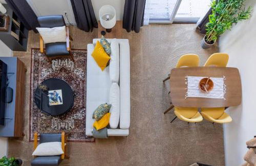 Cozy 2BR condo w/ valley views - Foto 15