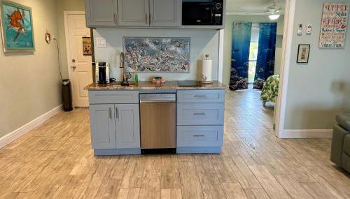 Guest suite - Waterfront -Pool & Hot tub- Walk to Beach - Foto 4