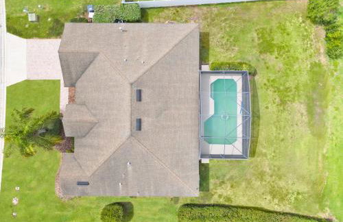 Home with Private Pool, Game Room & Big Backyard! - Foto 40