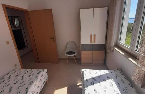 Apartman with sea view KAVALA- Pašman, Kraj - Photo 29