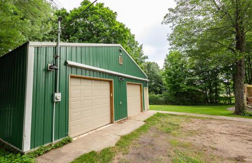 Spacious & Updated MQT Home - HotTub - Backyard - Foto 38