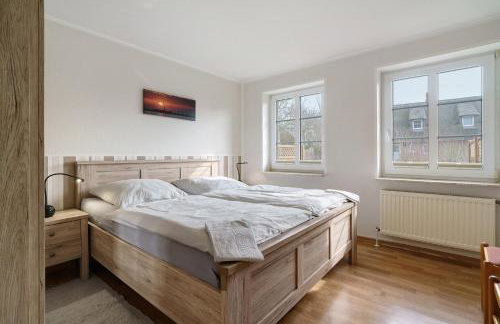 Klaus Jensen , Unter den Linden - Foto 60