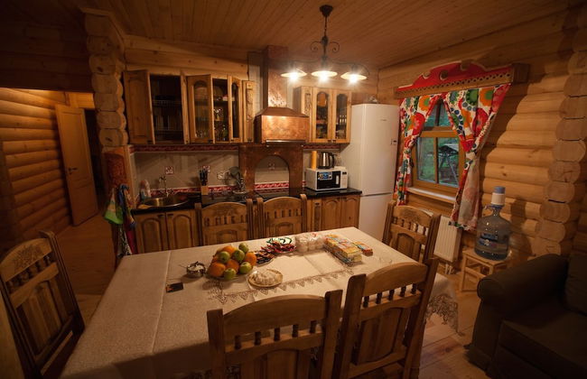 Shishki na Lampushke - Russkaya Derevnya - Foto 32