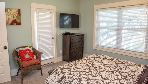 Large Private Pool ~ Minutes to Beach ~ Gulf Side ~ Seagrove - Foto 5, Habitación