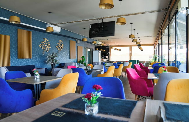 First Suites Hôtel - Photo 18