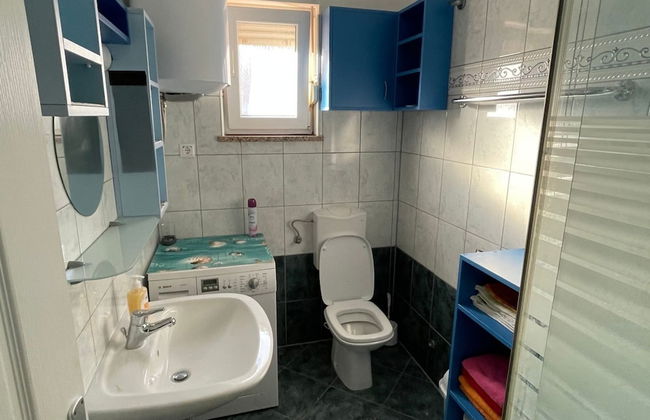 Classic and Modern Umag Apartment With Terrace and BBQ - Foto 20