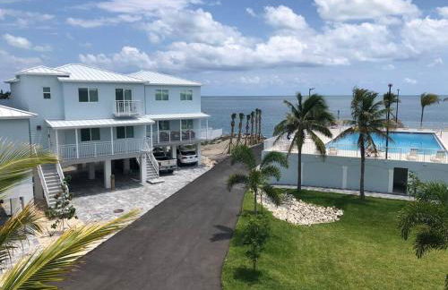 THE SANDCASTLE SUITE! Brand New 2Bedroom in Oceanfront Complex! BE THE FIRST to Visit our Condo Townhome with FREE Parking & Private Garage at Ocean Isles 38 Marathon FL KEYS! SPECIAL PRICING!!! - Foto 63