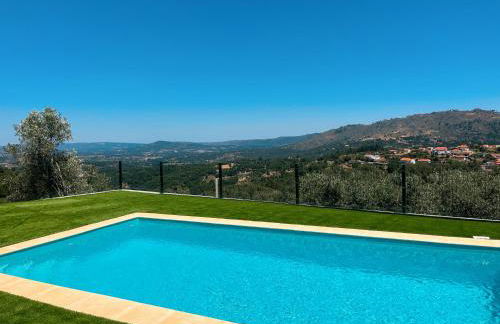 Casas Chão da Roseira - Foto 1