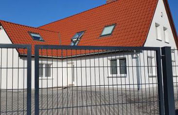 Haus mit 8 Schlafzimmer, 30 Minuten Berlin Centrum - Foto 1