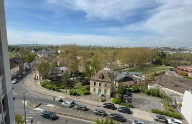 Grand studio lumineux proche gare - Foto 10