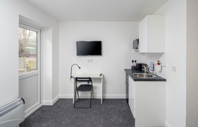 SAV Wembley Studios - Photo 7