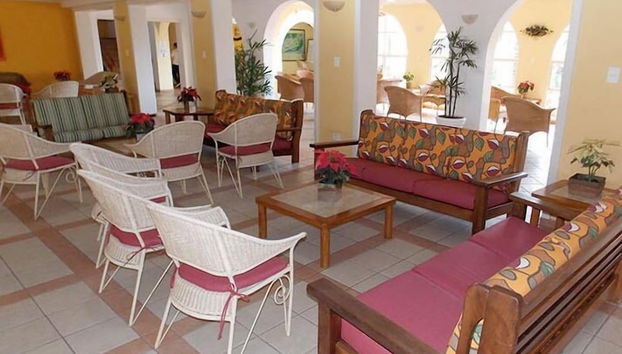 Coin salon dans le hall