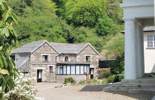 Rosecraddoc Manor - Stable - Photo 1