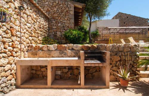 Fabulous Rural House with views to the mountains with swimming pool - Foto 7