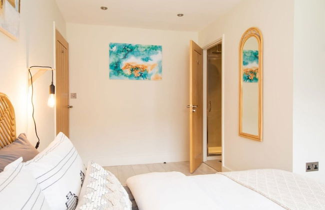 Designer Family Escape Hot Tub Steps to Beach - Photo 73