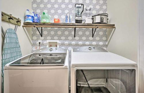 Lakefront Anderson Paradise Dock, Fire Pit! - Foto 31