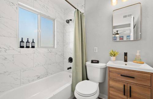 10 min to Red Rocks & KING BED & 7min to I70 & DT Golden & STR-25-0009 - Photo 7