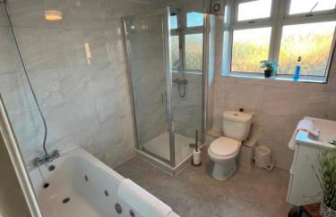 Comfortable 2-Bed Flat in Heart of Tyne Wear - Pass the Keys - Foto 28