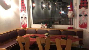 Haus Astenblick in Winterberg für bis zu 35 Personen für Wanderveranstaltungen und Familienfeiern - Foto 4