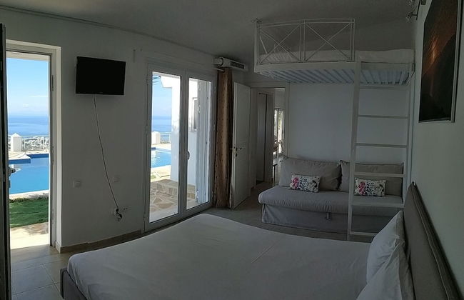 Infinity Blue Suites - Photo 21