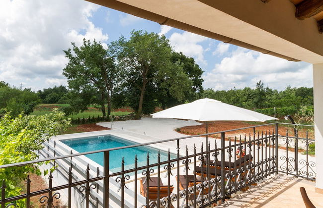 Holiday house Matija with a pool - Foto 36