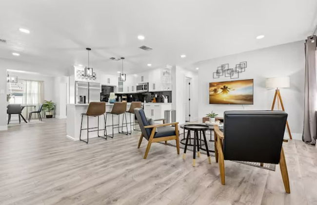 NEW Mid Century Modern Largo Retreat - Photo 10