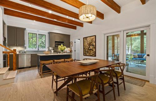 Bella and Dulce's Lakehouse by Juniper Holiday + Home - Foto 19