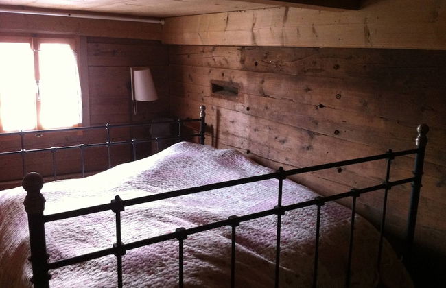 400 Year Old Swiss Chalet - Foto 3