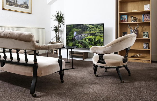 Cozy 4-bed Cottage Garden Walk to River Thames - Foto 1