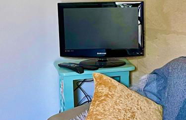 proche kedge et universitée appartement cosy avec parking ,cuisine équipée ,sdb et jardin - Foto 10