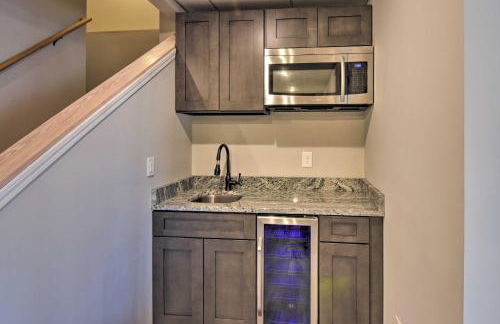 Murrayville Lakefront Cabin with Boat Slip and Grill! - Photo 25