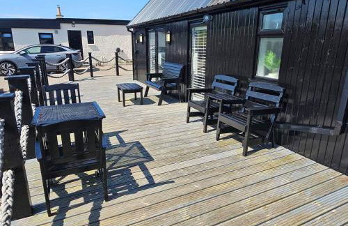 2 Bed Cottage-Sleeps 4-Harbour & Sea View - Photo 8