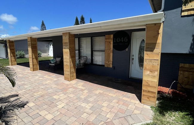 Kiss the Wave - Spacious 4BR 3BA w Pool hot tub - Foto 56