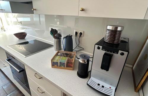 ED-große, moderne Wohnung in zentraler Lage, mit Balkon, Lift und Parkplatz - Foto 8