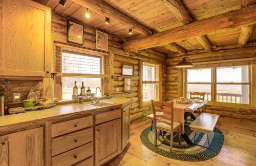 Near Trails, Lakes and Slopes Cabin in Walpole! - Foto 8