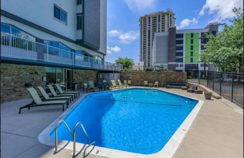 Modern 2bed 2 bath heart of Townson suite - Foto 5