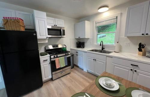 Brown House, Lake, Boat Dock, King Bed, Grill - Foto 22