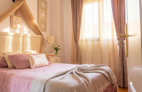 JMC New Suite Madrid Airport - Photo 9