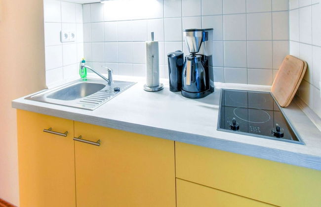 Apartment in Wiek auf Rgen With Forest - Foto 5