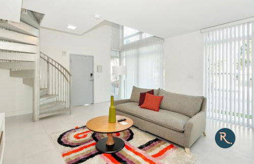 Roami at Grove 27 - Photo 66