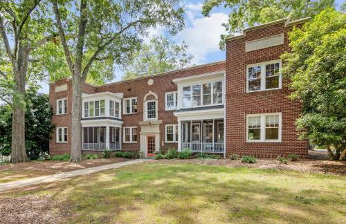 2 BR in Myers Park with comfortable screened porch - Foto 33