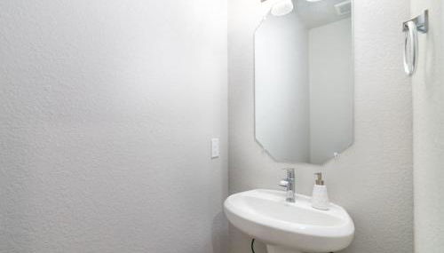 Modern and Spacious 4BR Home in Rosenberg, TX - Foto 3