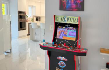 4 Bedroom Villa Pool Game Room By Beach & Hard Rock - Foto 61