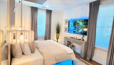 Golden Glow Style - Comfort & Central - Buckhead with Free Parking - Foto 2