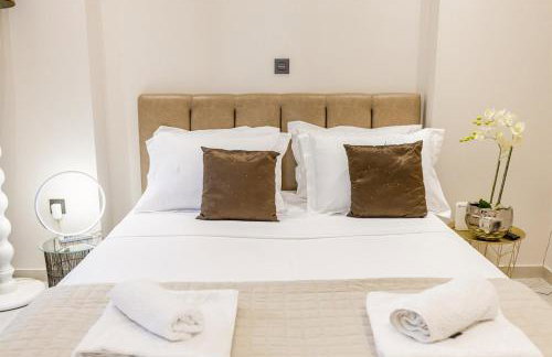 Vivian's Luxury Suite - Photo 16