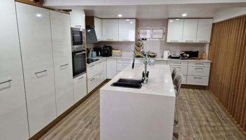 Pool House Minutes from Beach - Foto 3