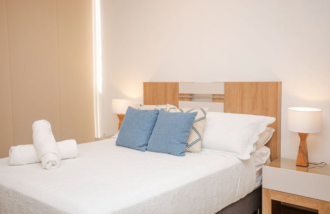 Apartamentos Salguero Suites - by SOHO - Foto 41