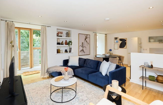 The Gwendolen Retreat - Inviting 2bdr Apartment With Balcony - Foto 1