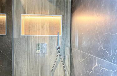 L'Escapade - Love room & spa - Photo 14